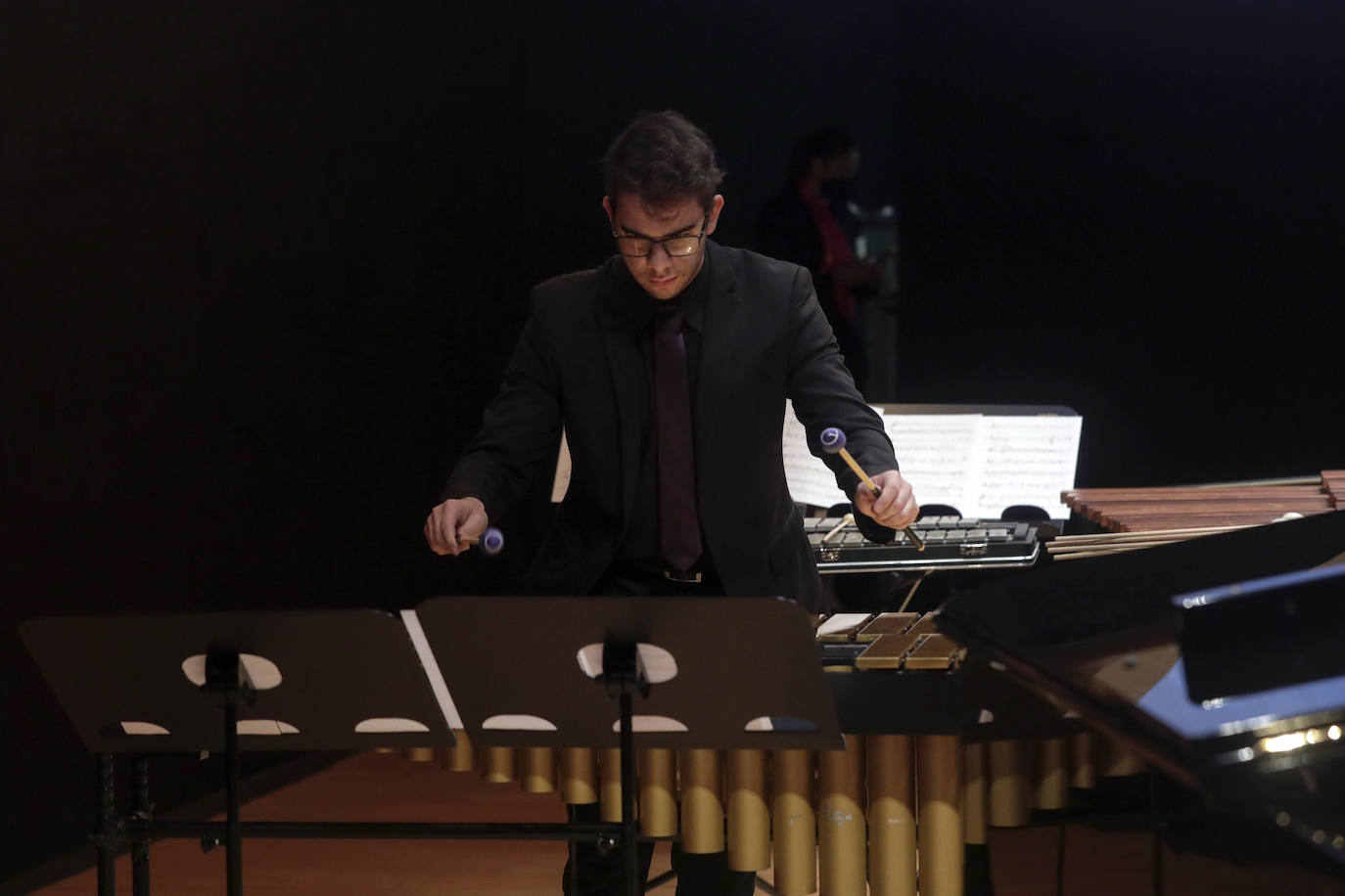 De la mano de Merche Femenía, treinta intérpretes valencianos demuestran su calidad artística en una jornada para el recuerdo 