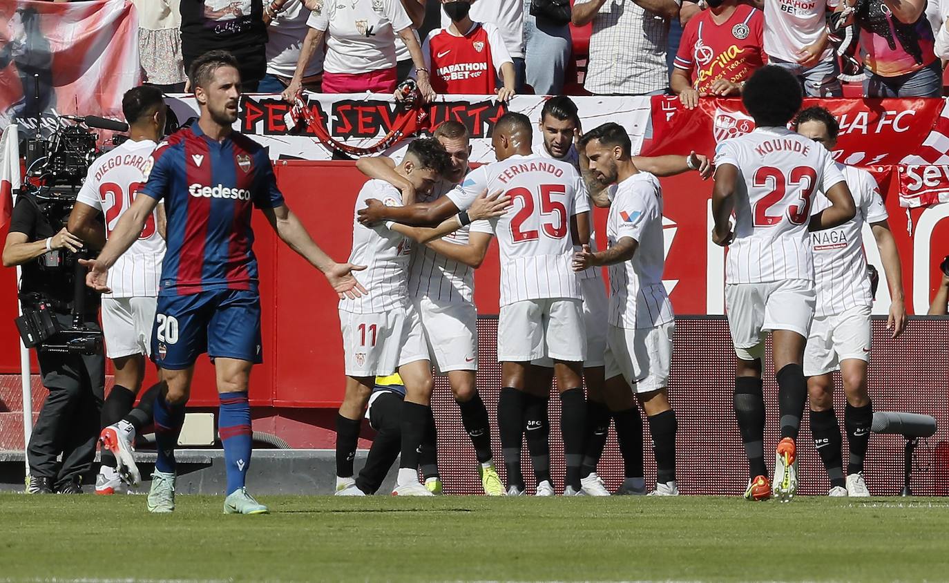 Fotos: Las mejores imágenes del Sevilla FC-Levante UD