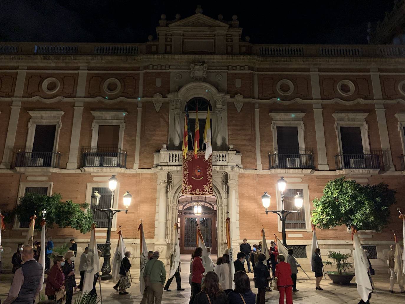 La obra sale de la Catedral fuera de la fiesta del Corpus por primera vez desde 1972 y lo hace con motivo de la vigilia nacional de la Adoración Nocturna Española (ANE) y de la Adoración Nocturna Femenina Española (ANFE).