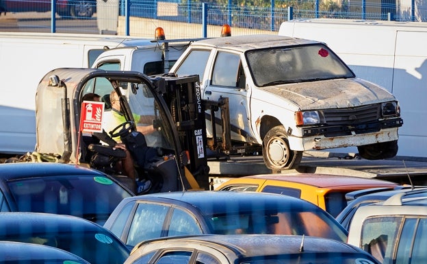 Buscan ADN de las niñas de Alcàsser en el coche de Ricart 29 años después del triple crimen