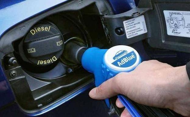 La crisis energética golpea a un elemento vital para coches y camiones diésel