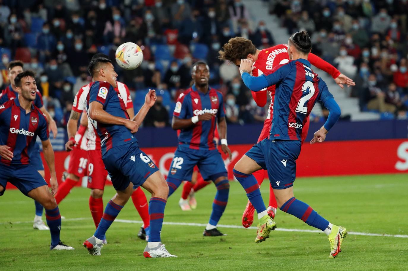 Fotos: Las mejores imágenes del Levante UD-Atlético de Madrid