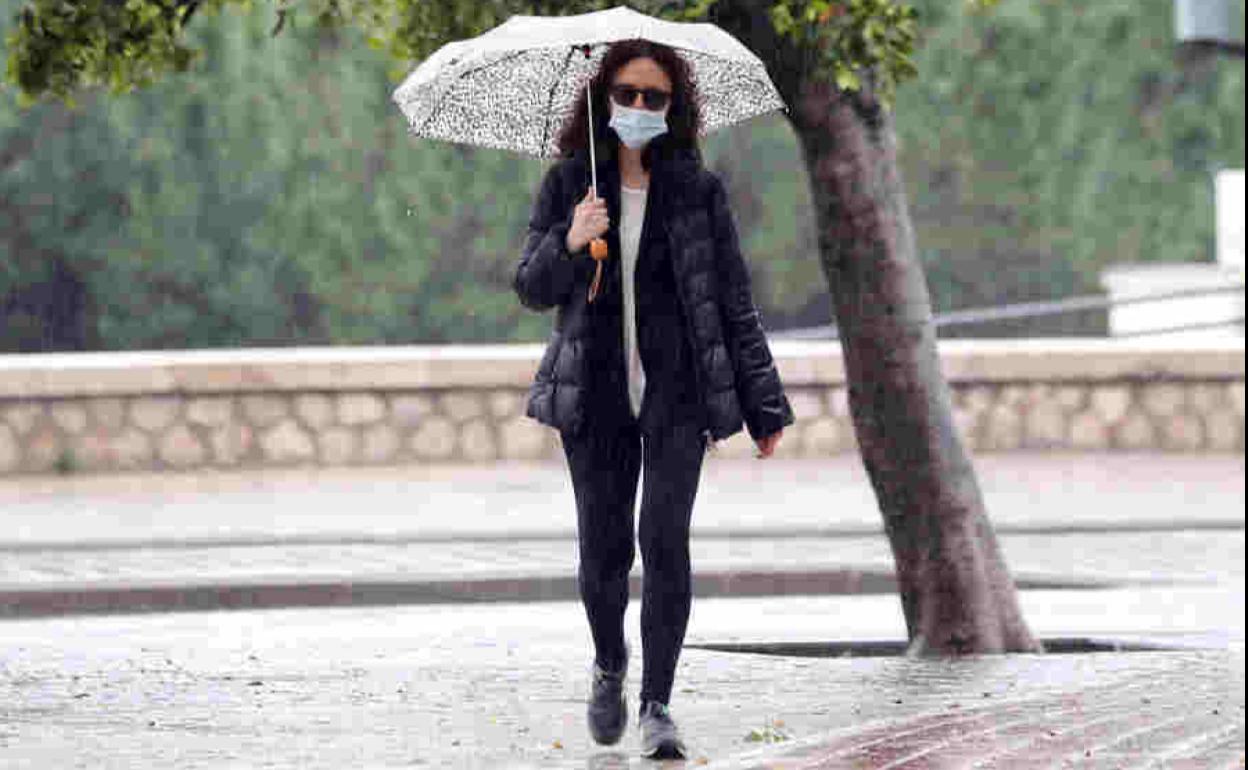 Lluvias y frío en Valencia | Aemet prevé un desplome de las temperaturas de hasta 10 grados en la Comunitat