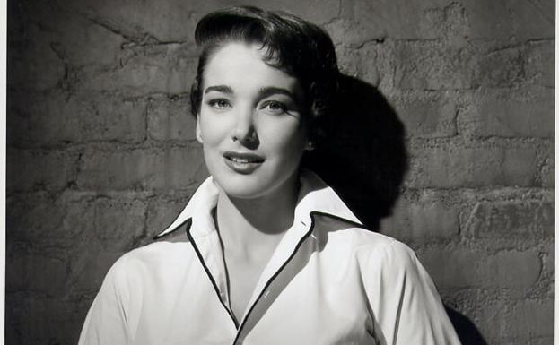 La actriz Julie Adams.