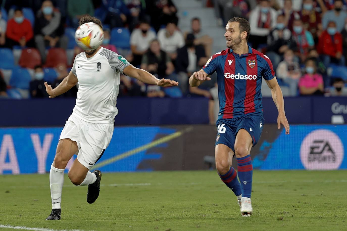 Fotos: Las mejores imágenes del Levante UD-Granada CF