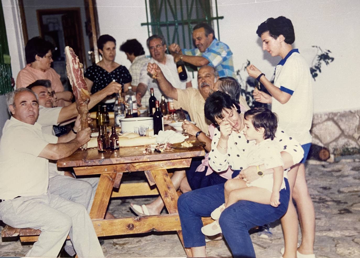 La fiesta de la comida, cualquier domingo de 1985 en mi familia 