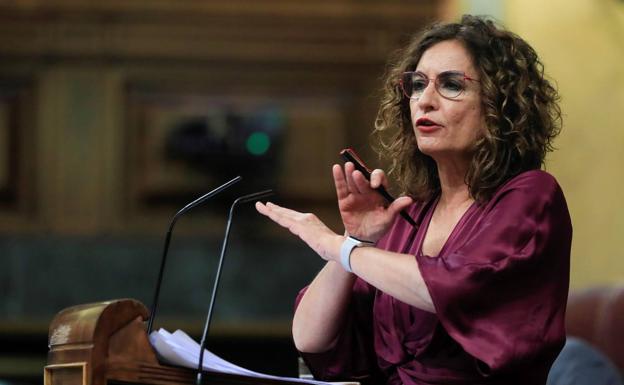 María Jesús Montero, ministra de Hacienda, en una comparecencia en el Congreso. 