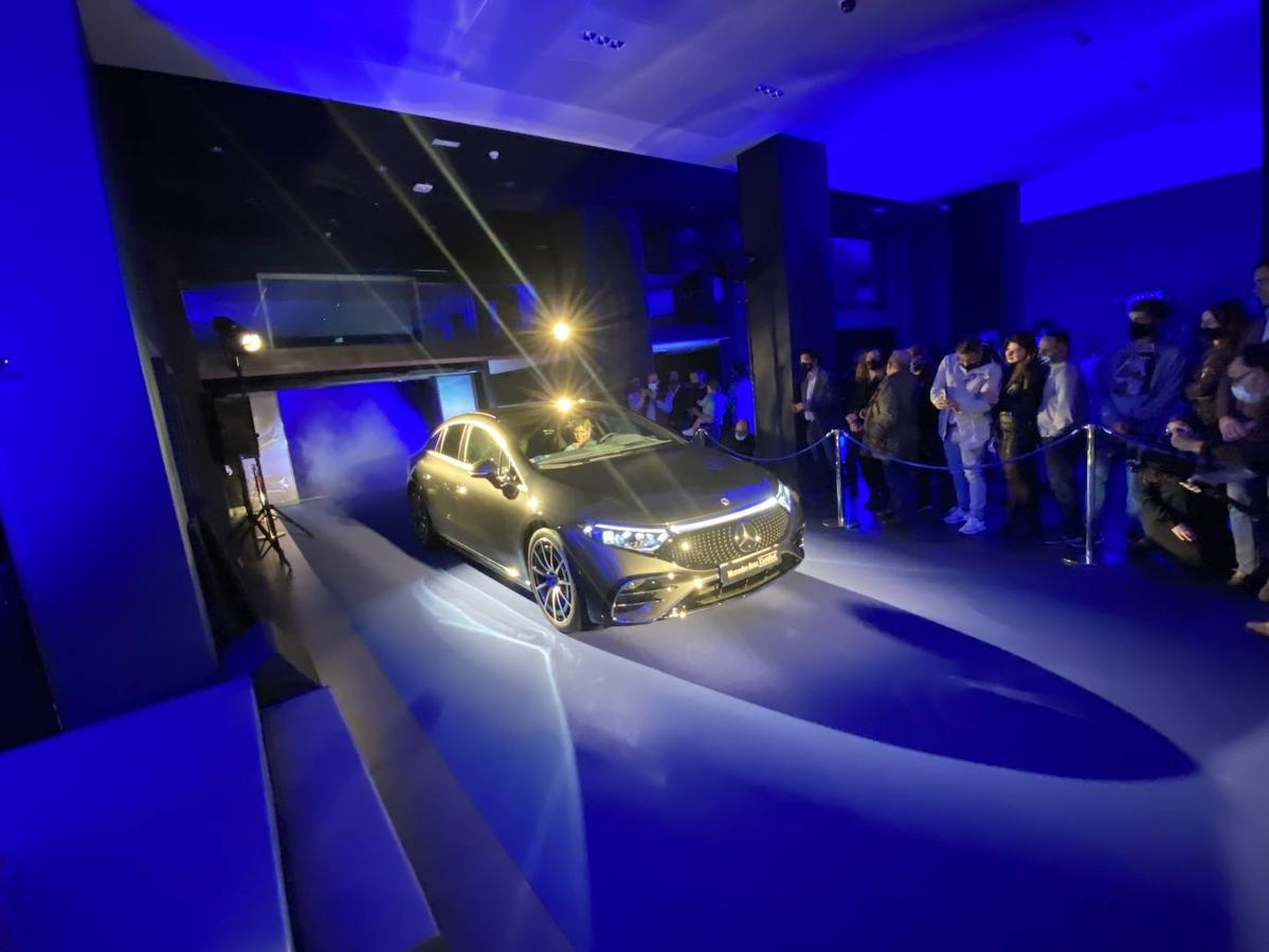 Fotos: Mercedes Valencia estrena el nuevo eléctrico EQS