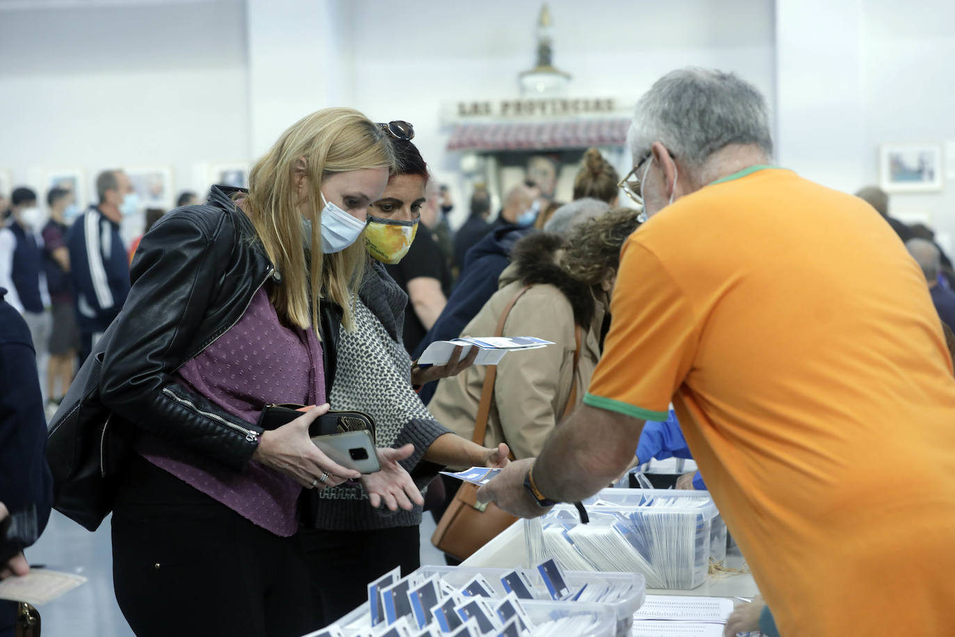 Fotos: Feria del Corredor de la 15K Valencia Abierta al Mar 2021