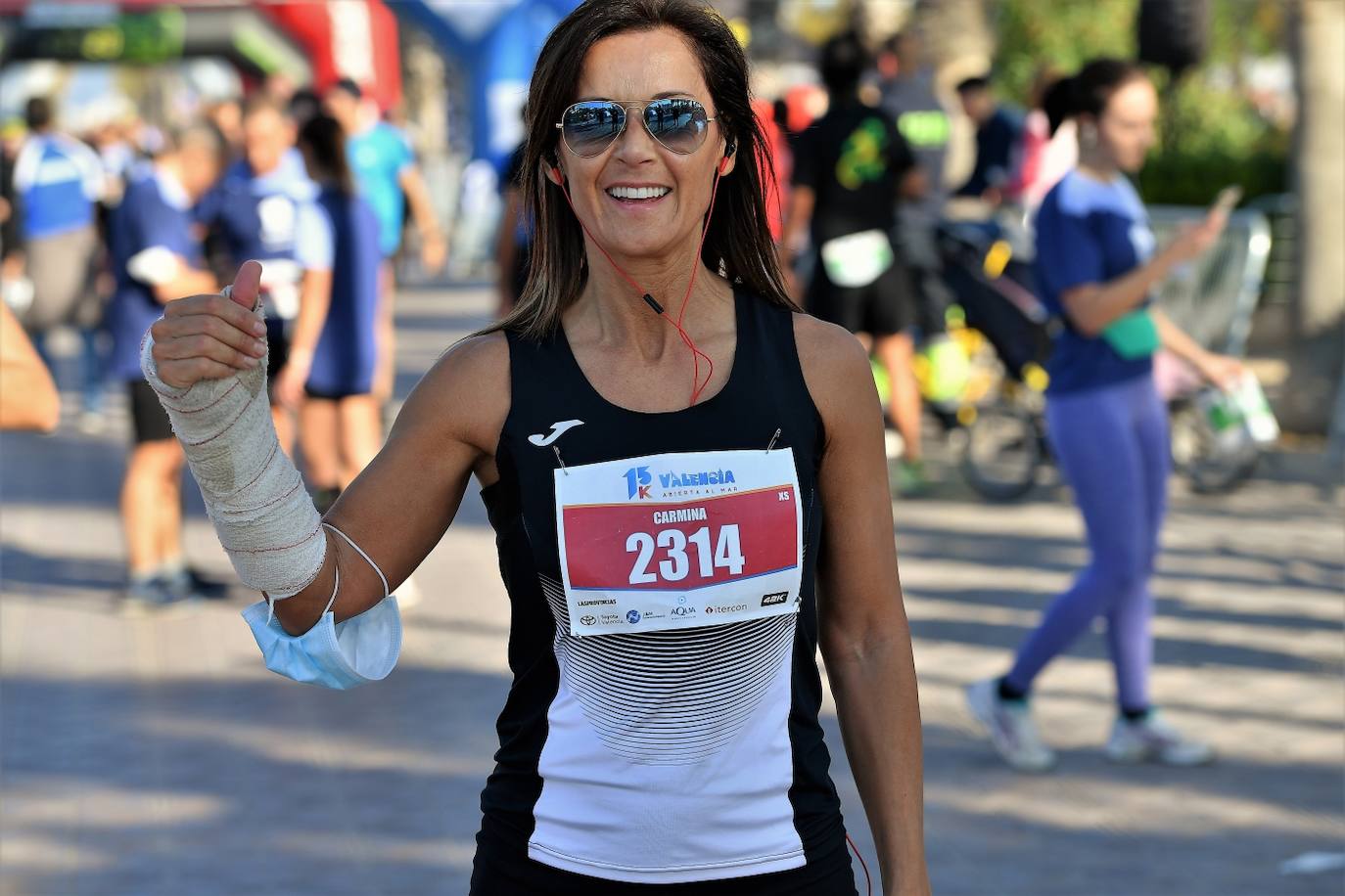 Fotos: Búscate en la meta de la 15K Valencia Abierta al mar (2)