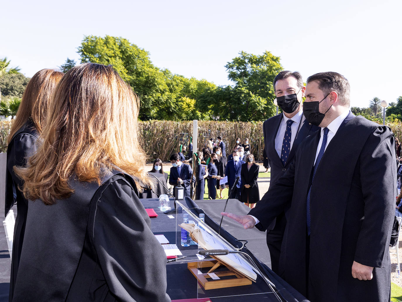 Este sábado fue una jornada de celebración en la Masia Xamandreu con la jura de nuevos letrados y con el acto de homenaje de los 25 años de colegiación del Ilustre Colegio de Abogados de Valencia (ICAV).