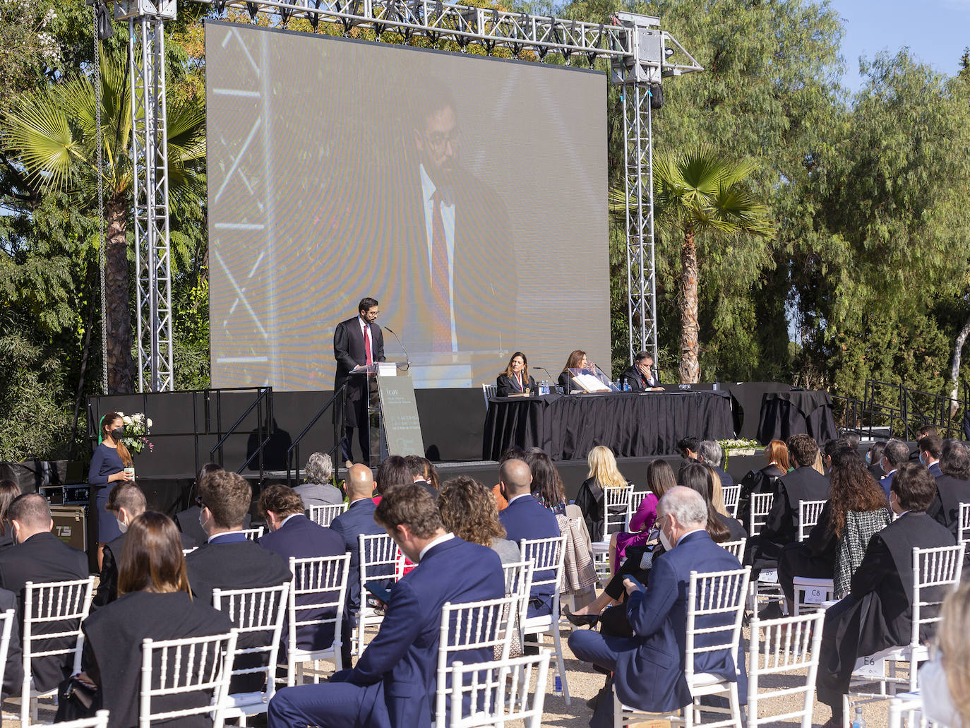 Este sábado fue una jornada de celebración en la Masia Xamandreu con la jura de nuevos letrados y con el acto de homenaje de los 25 años de colegiación del Ilustre Colegio de Abogados de Valencia (ICAV).