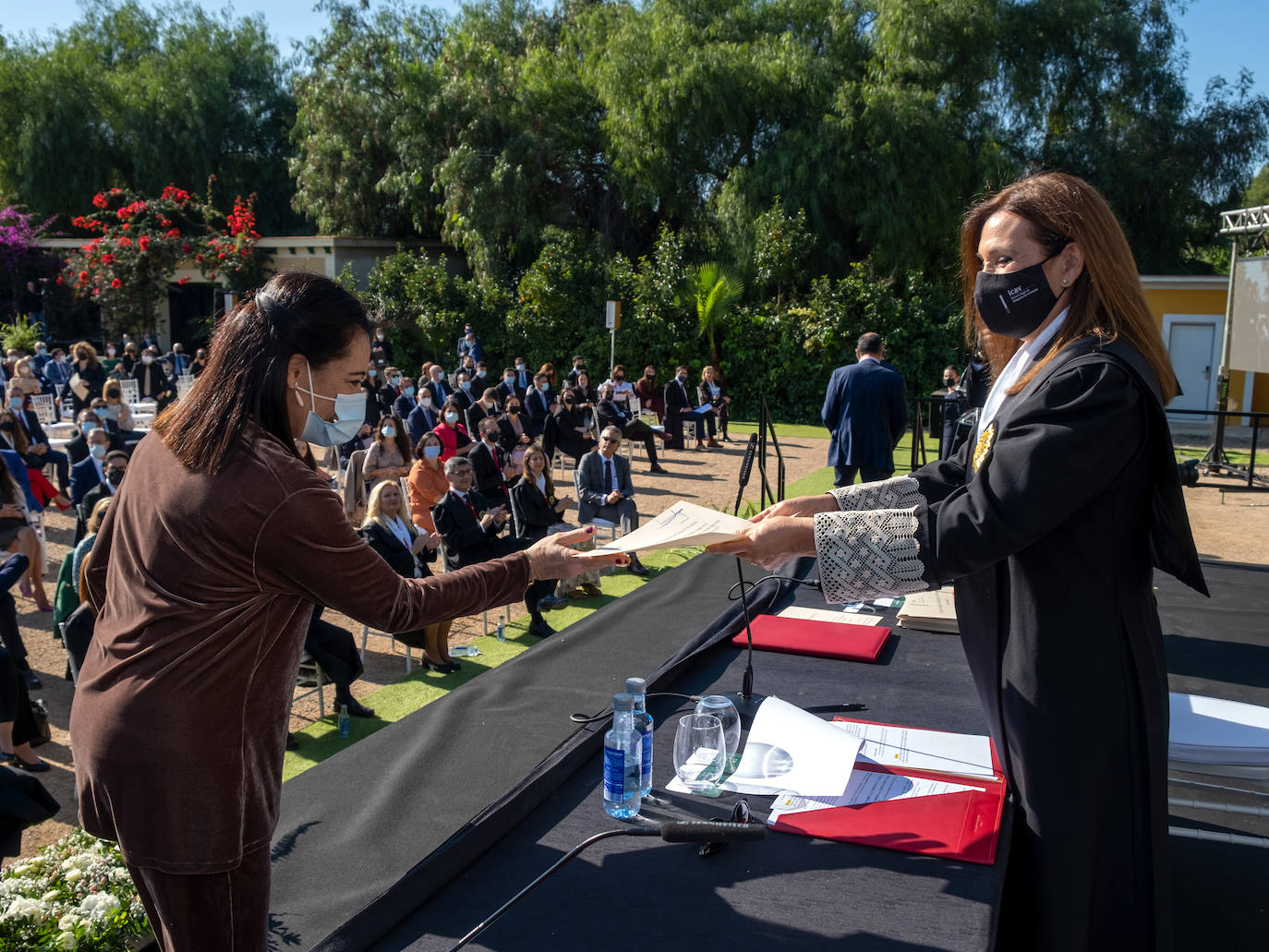 Este sábado fue una jornada de celebración en la Masia Xamandreu con la jura de nuevos letrados y con el acto de homenaje de los 25 años de colegiación del Ilustre Colegio de Abogados de Valencia (ICAV).