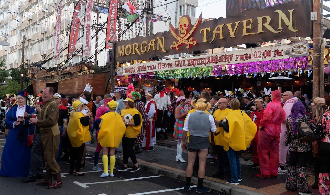 Fotos de Benidorm: Las ganas de fiesta vuelven a Benidorm