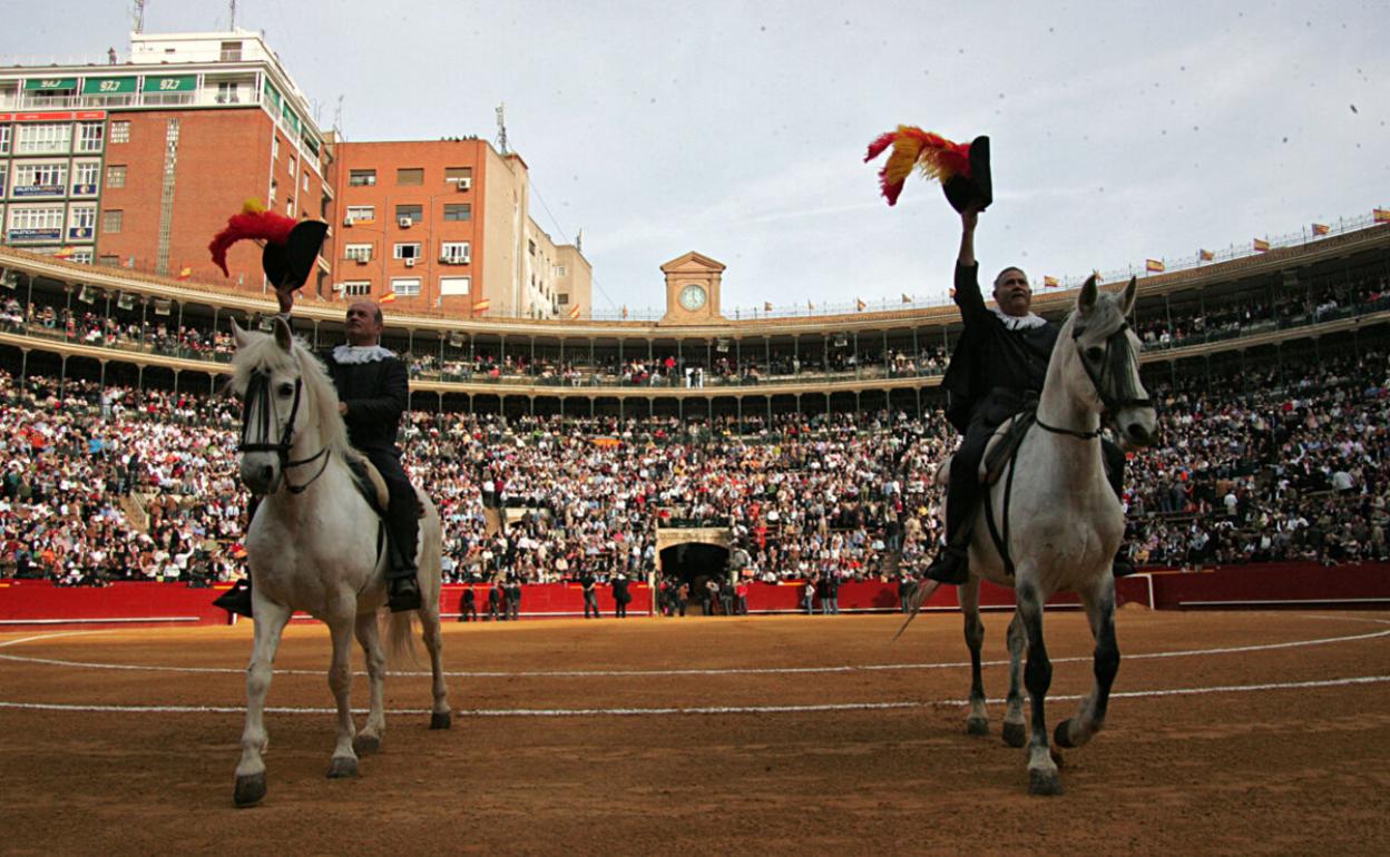 Interior de la plaza de toros de Valencia. 