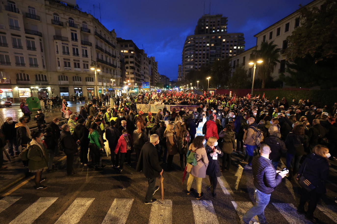 Fotos: Manifestación en Valencia contra la infrafinanciación de la Comunitat