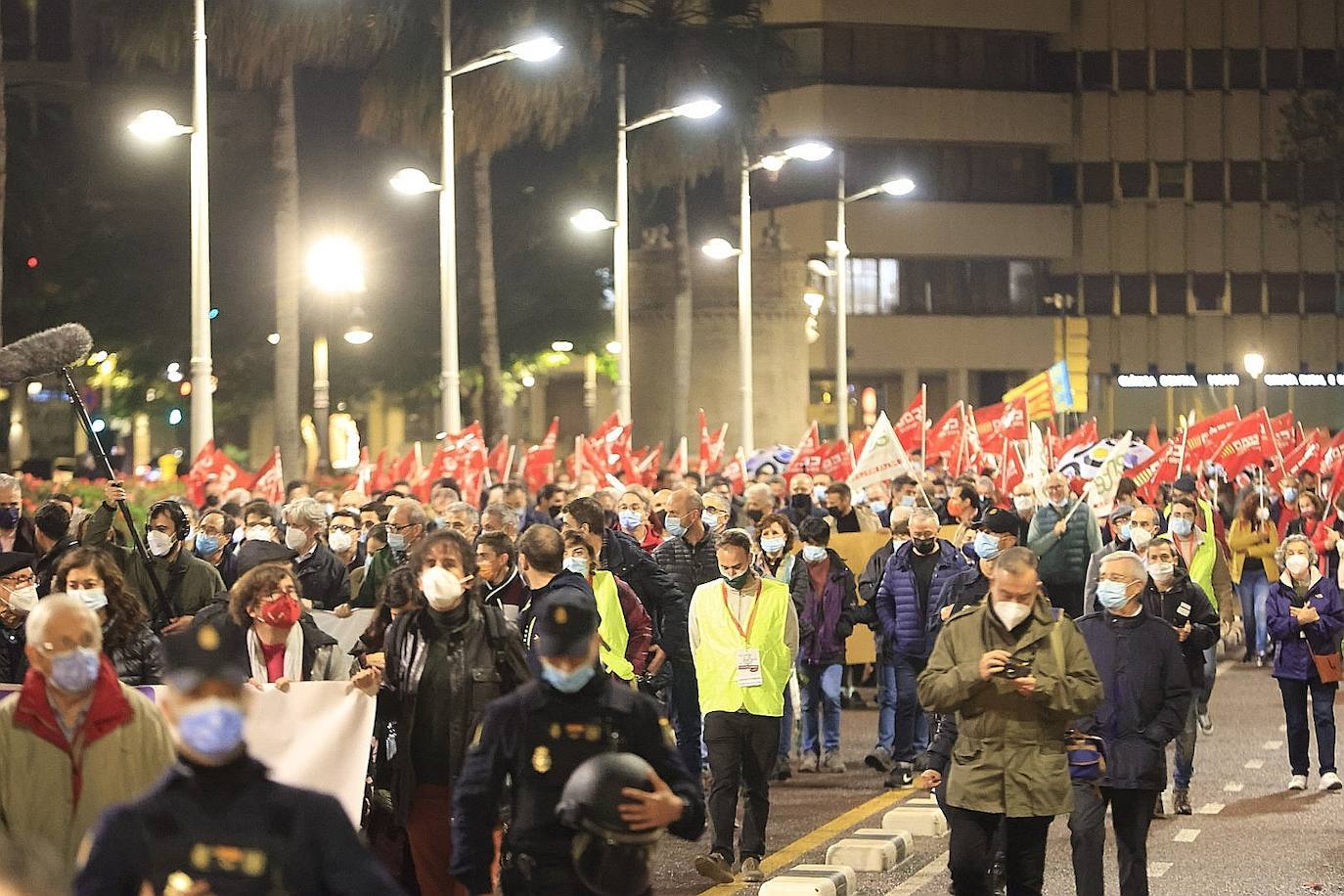 Fotos: Manifestación en Valencia contra la infrafinanciación de la Comunitat