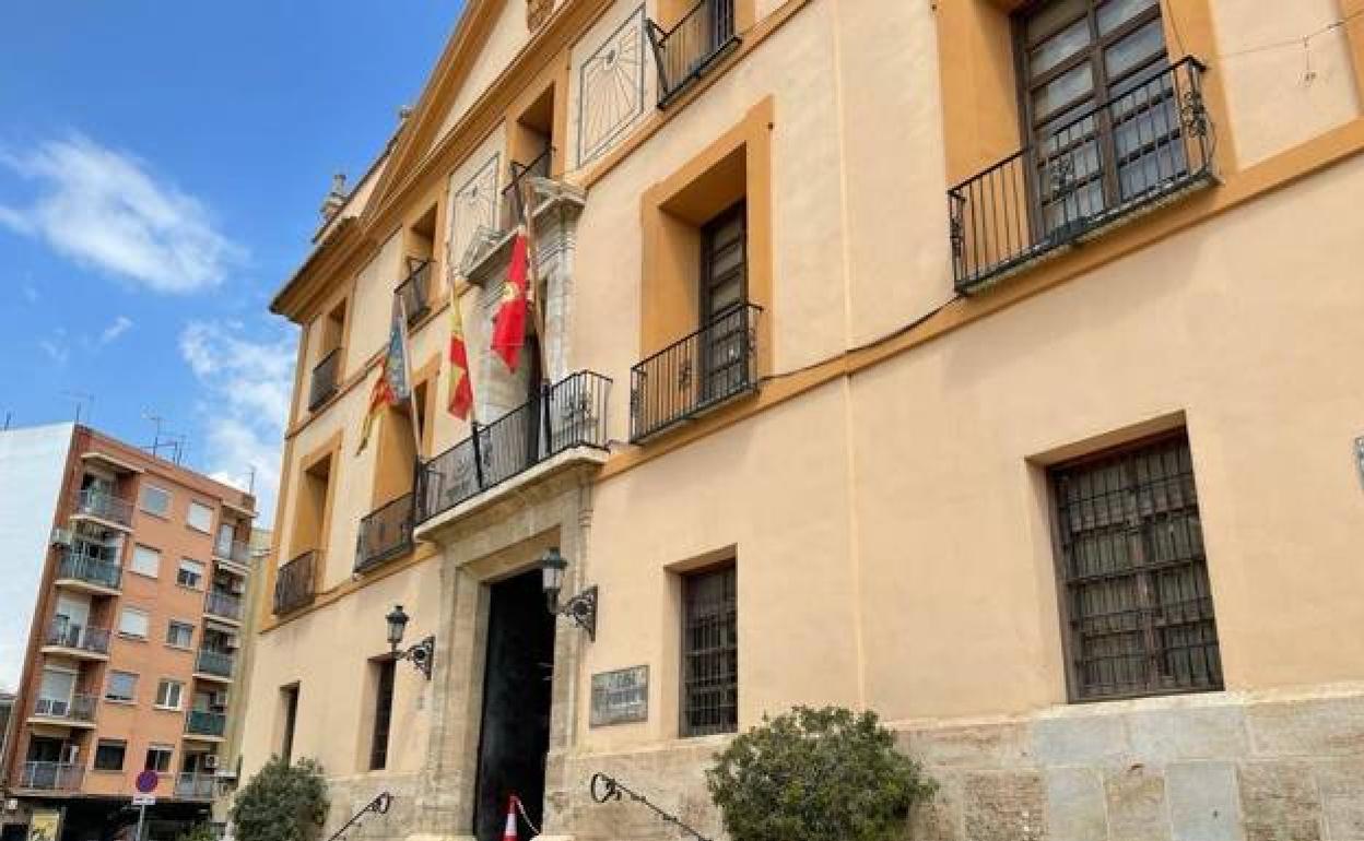 El ayuntamiento de Paterna. 