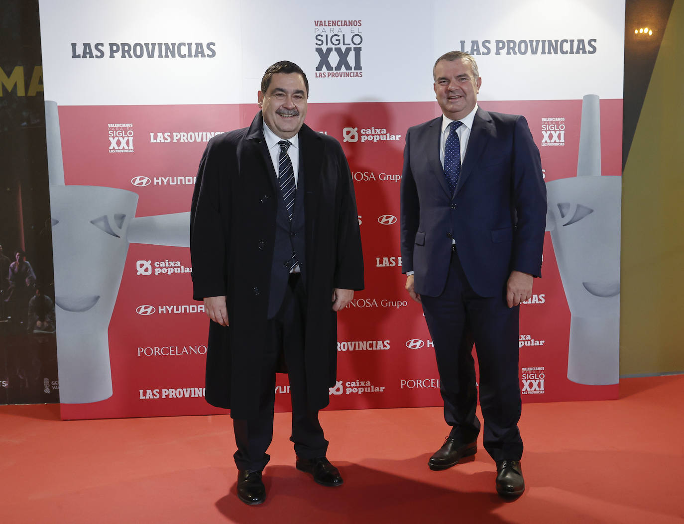 José Miguel Rosell, socio drector y Fundador de S2 Grupo, y Fernando Canós, director de la Territorial Este del Banco Sabadell.