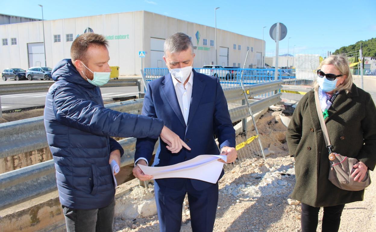 Rafael Climent durante su visita a Pedreguer