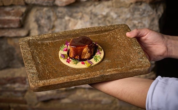 Plato de la Espardenyà que se sirve en el Restaurant Arrels