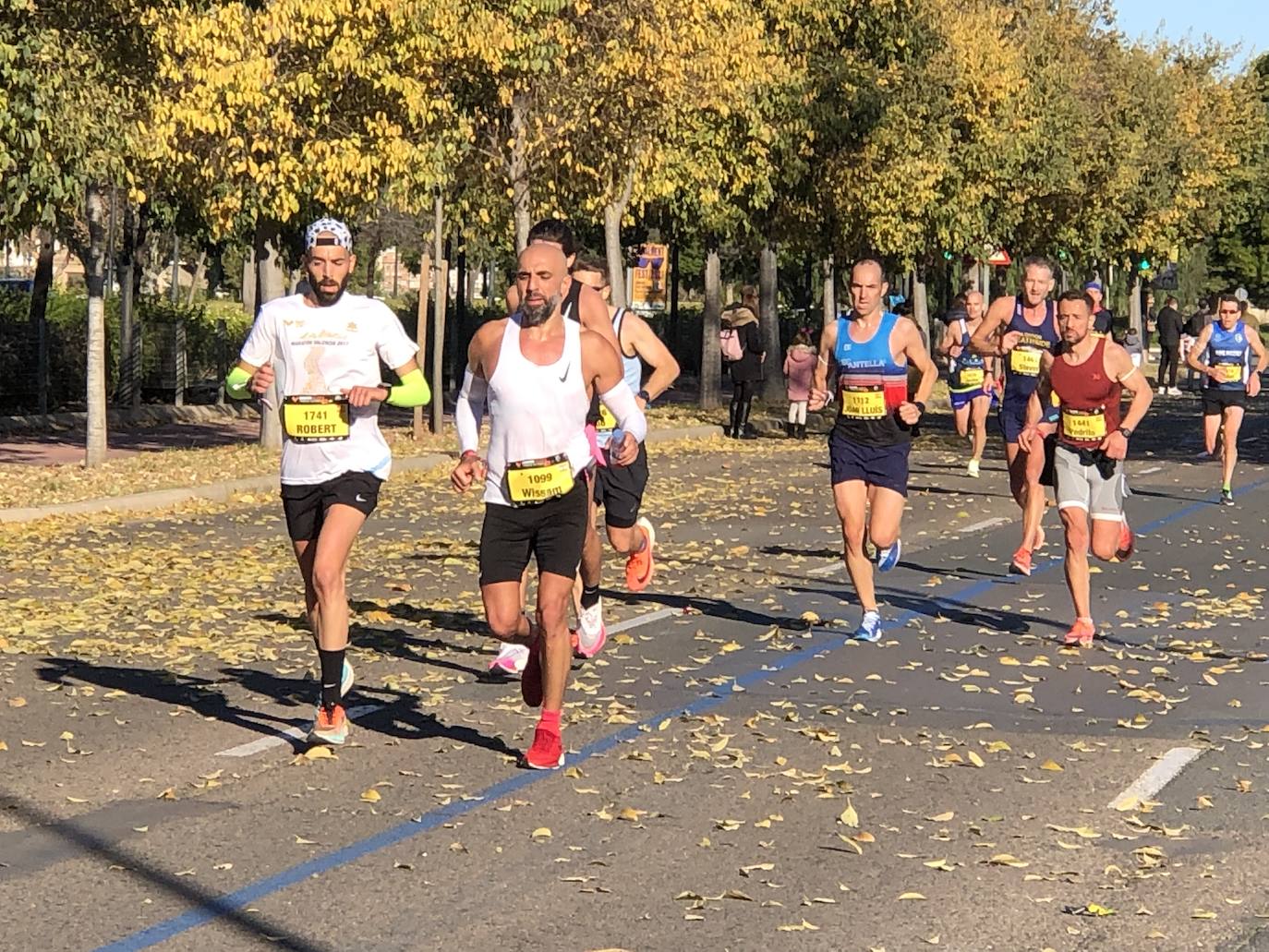 Tras pasar por el centro de la ciudad los participantes llegaban al entorno del Bioparc para comenzar el último tramo de la carrera.