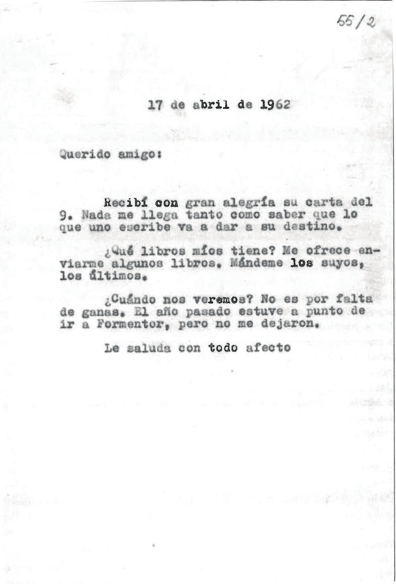 «Nada me llega tanto como saber que lo que uno escribe va a dar a su destino», le dijo Aub a Delibes en una carta. 