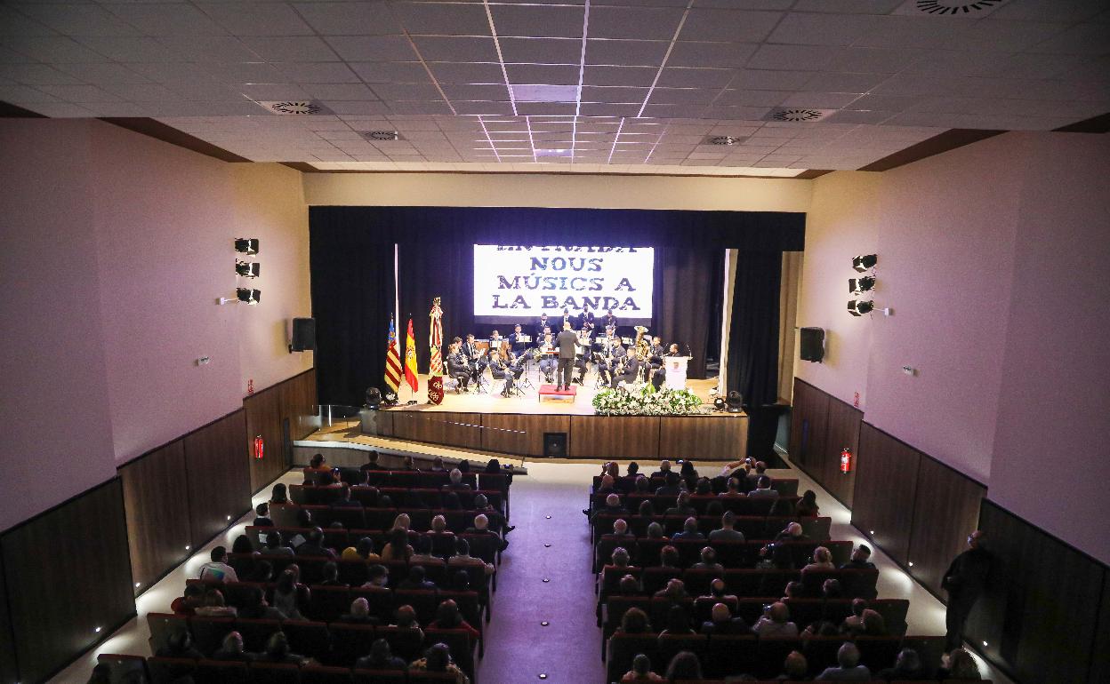 Inauguración del teatro de Massalavés. 