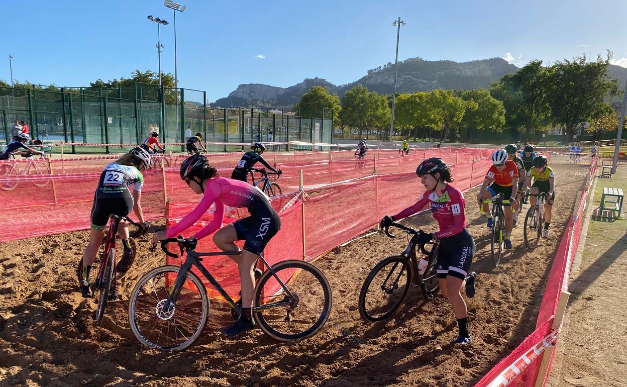 El polideportivo Les Pereres será el lugar donde se dispute la competición. 