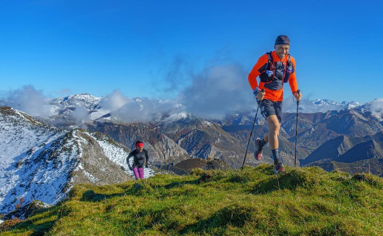 El exvalencianista Javi Fuego disfruta especialmente de la carrera a pie por la montaña. 