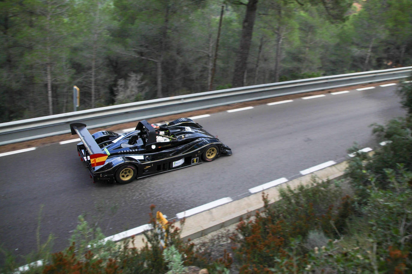 Fotos: Espectacular subida al Garbí con 60 coches por la Calderona