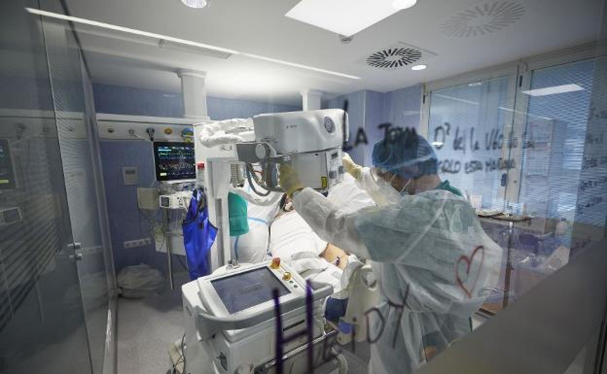 Unidad de Cuidados Intensivos del hospital Arnau de Vilanova