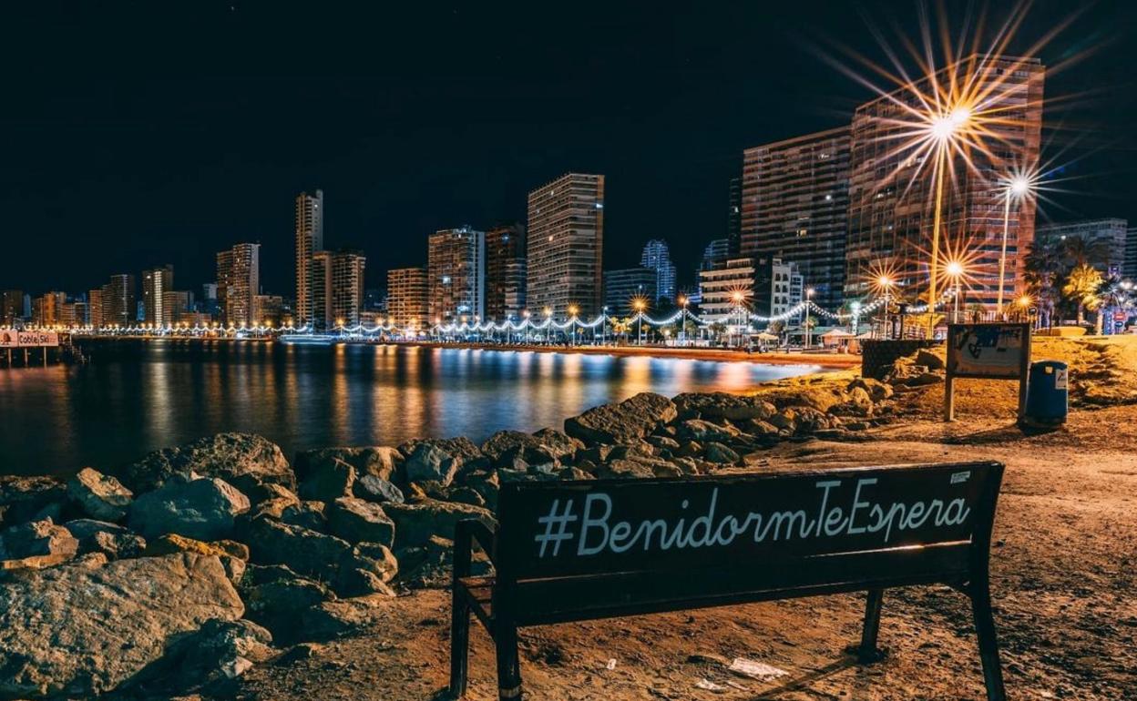 La Nochevieja de Benidorm no consigue remontar las malas previsiones