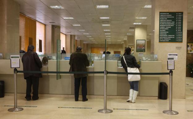 Cómo evitar que Hacienda se quede de forma legal con todo el saldo de tu cuenta bancaria