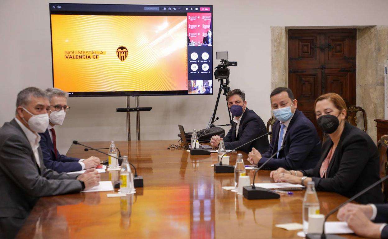 Nuevo Mestalla | La Generalitat exige ver el contrato con CVC antes de aprobar el plan de Meriton