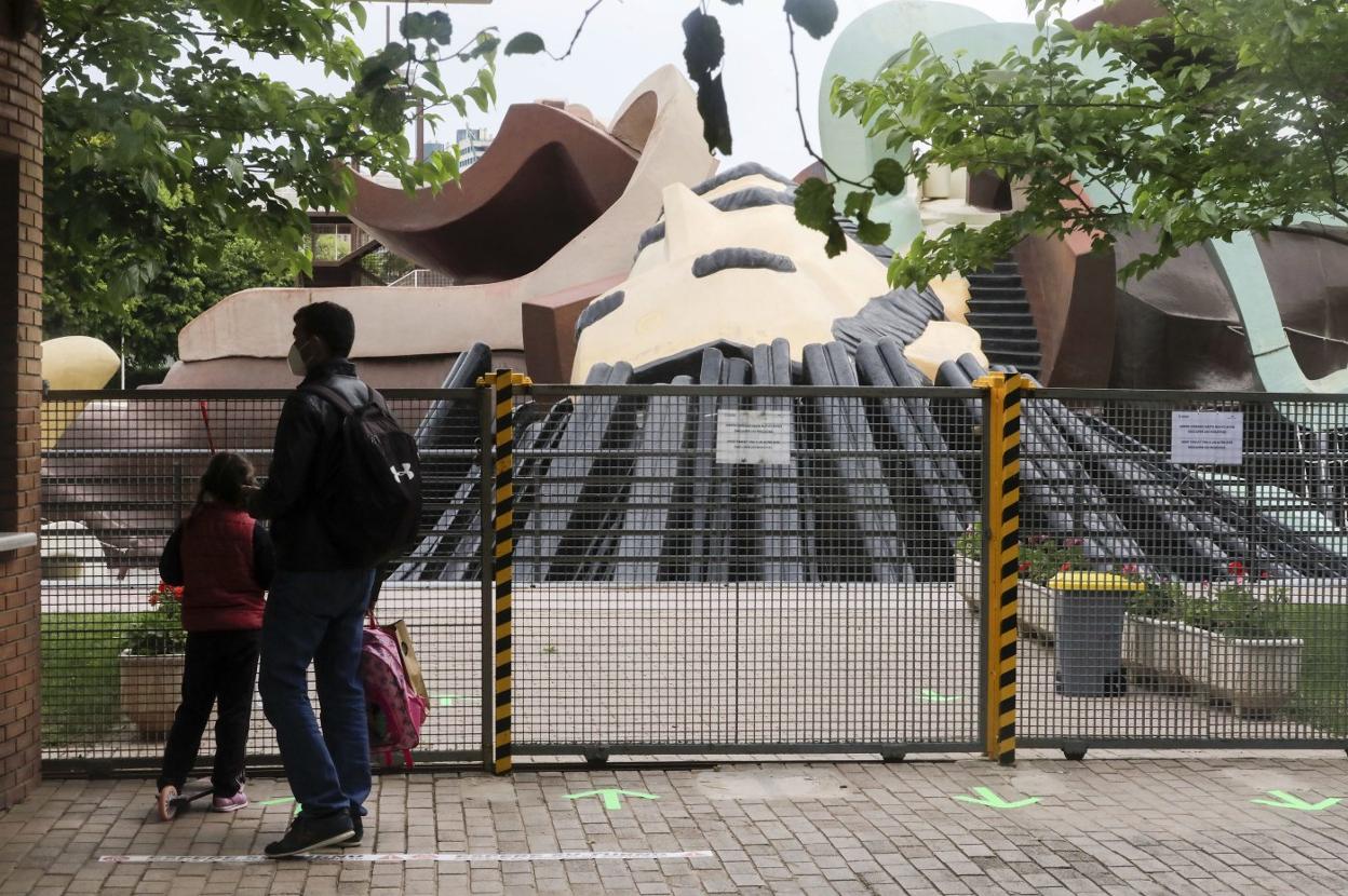 El recinto del Gulliver, visto desde el exterior. irene marsilla
