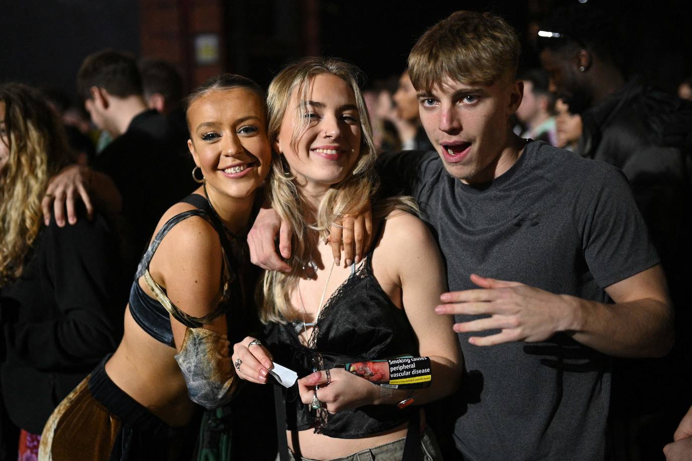 Fotos: Manchester no teme al Covid: así fue su loca fiesta de Nochevieja