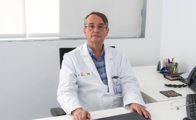 El doctor Pedro Clemente, director Asistencial del Departamento de Salud de Dénia. 