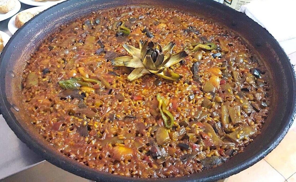 Paella de verduras en Martinot. LP