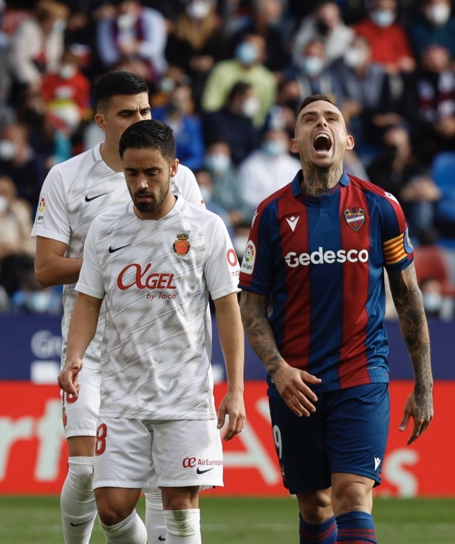 Fotos: Todas las fotos del partido Levante UD - RCD Mallorca en el estado Ciutat de Valencia