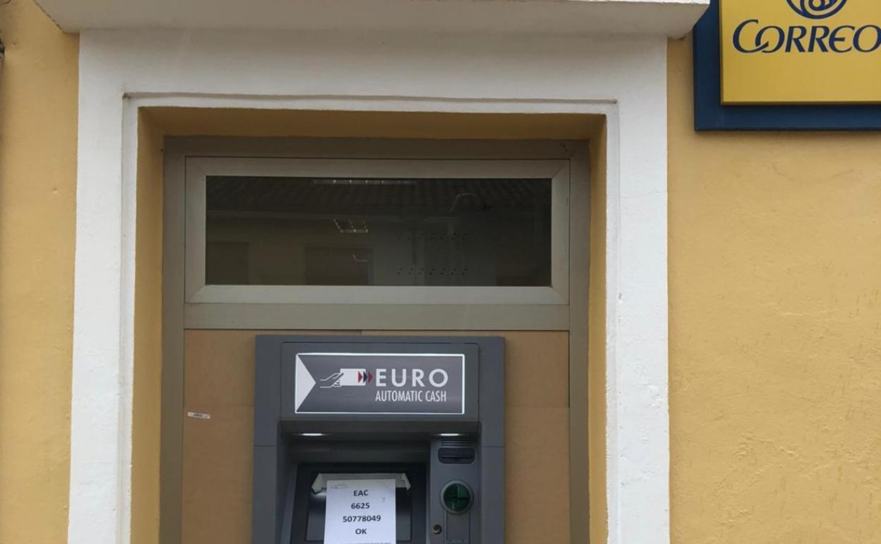 Los vecinos de Llanera de Ranes ya cuentan con cajero automático. 