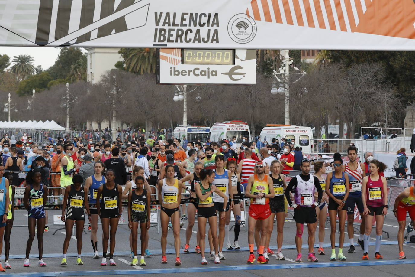 Fotos: Todas las fotos de la carrera 10K Ibercaja de Valencia 2022