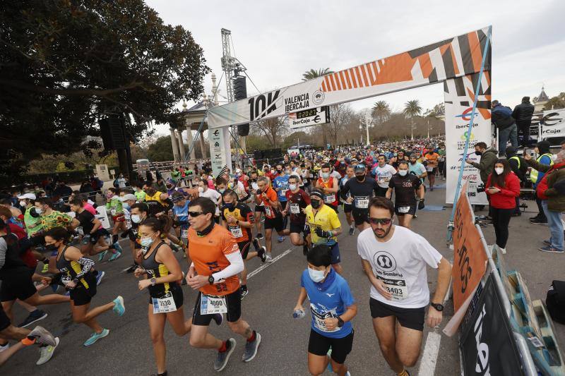 Fotos: Todas las fotos de la carrera 10K Ibercaja de Valencia 2022