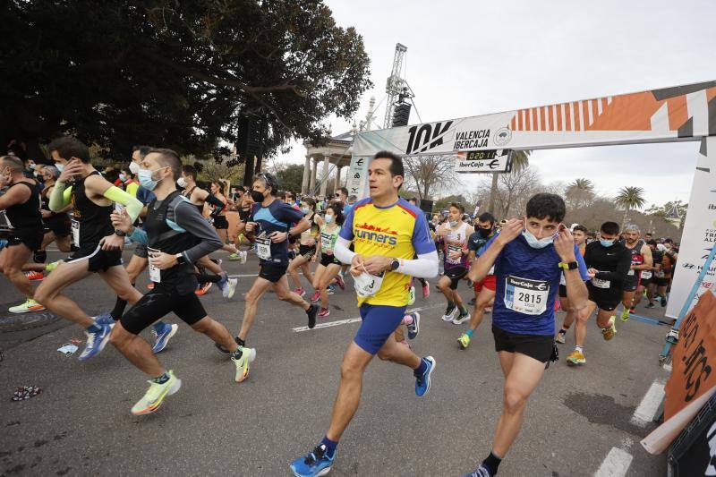 Fotos: Todas las fotos de la carrera 10K Ibercaja de Valencia 2022