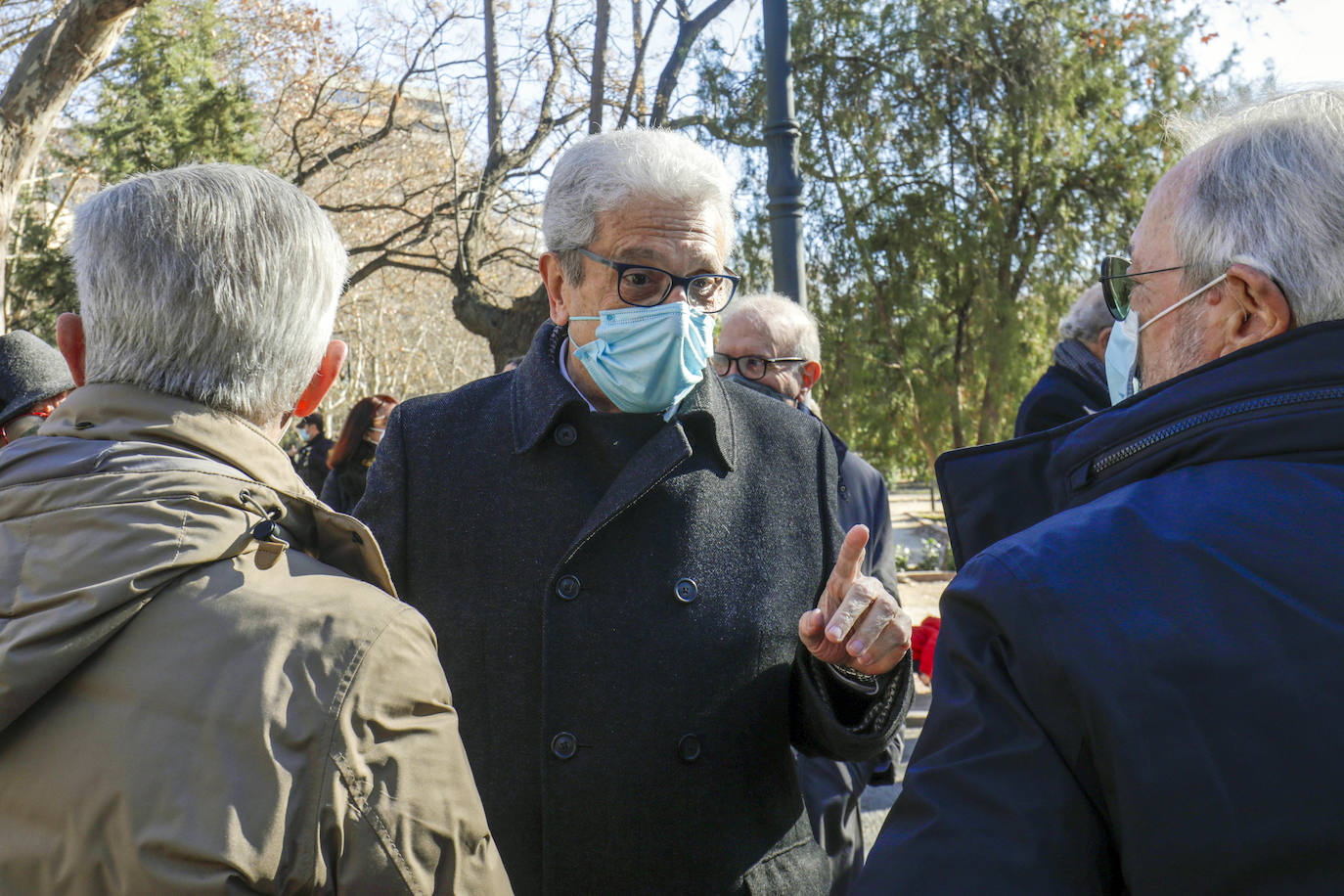 La sociedad valenciana ha rendido homenaje al profesor Manuel Broseta, asesinado por ETA hace 30 años. 