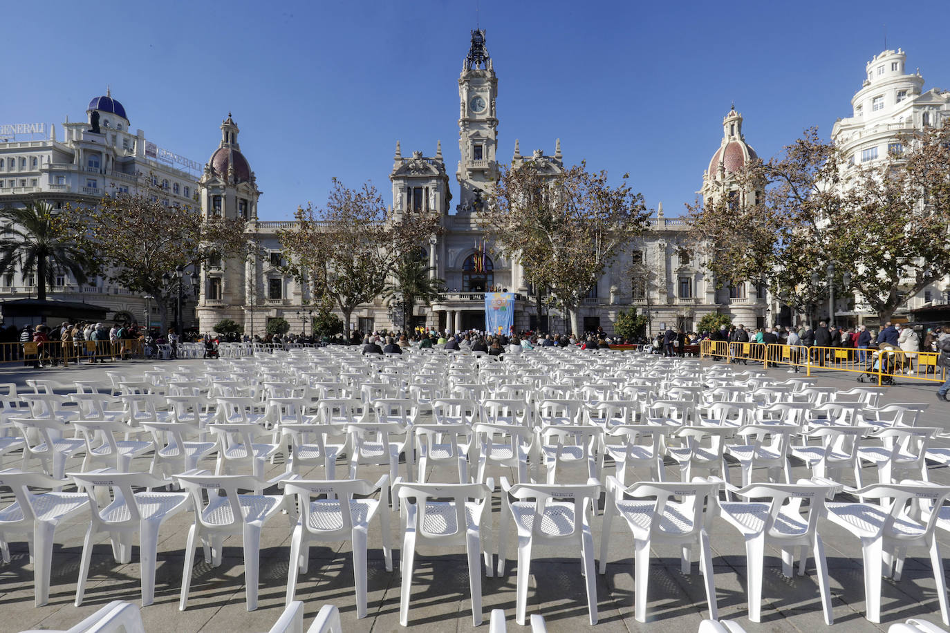 Ribó prefiere asistir a la cabalgata republicana antes que a la tradicional bendición de animales