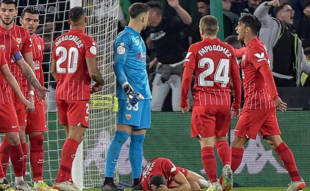 El Villamarín, clausurado dos partidos por la agresión a Jordán