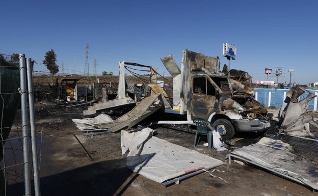 La policía apunta a que el incendio de las chabolas de Mislata fue intencionado