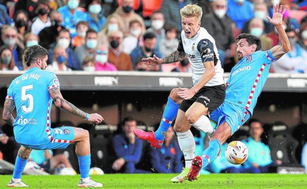 Daniel Wass, durante el último partido ante el Atlético de Madrid