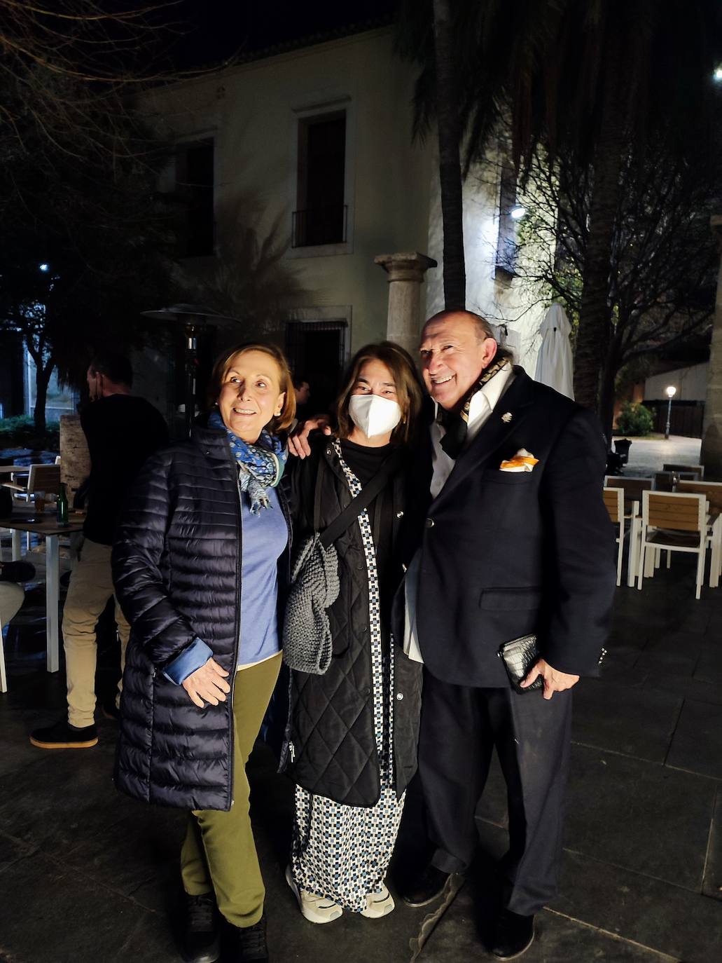 Francis Montesinos, Silvia Clavel e Isabel Rubio. 